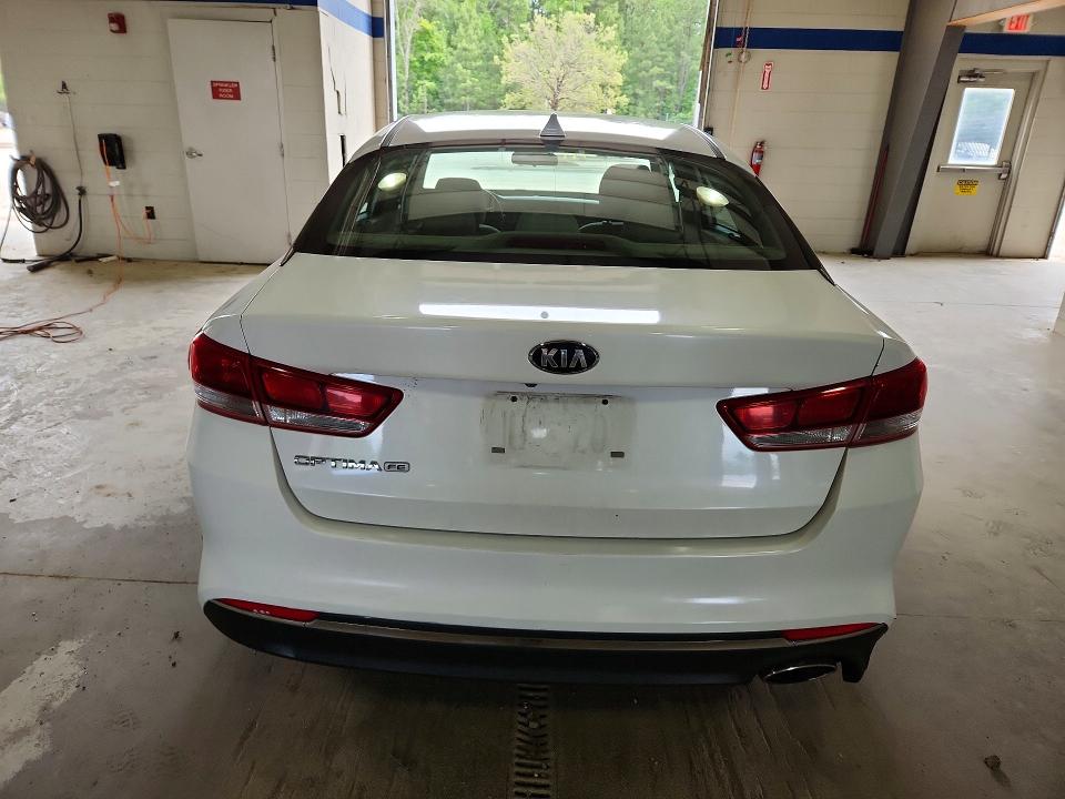 2017 Kia Optima VIN 5XXGT4L33HG171449 COPART salvage auction — FRONT END, Va - Cert Of Title - Salvage, sold $2,250 on 2026-07-10 (photo 6)
