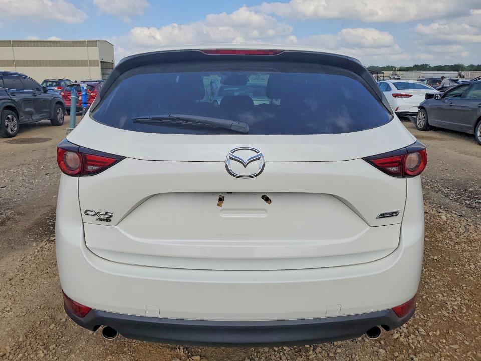 2019 Mazda Cx-5 VIN JM3KFBDM2K0521991 COPART salvage auction — HAIL, Ks - Cert Of Title-Salvage, sold $12,300 on 2026-07-23 (photo 6)