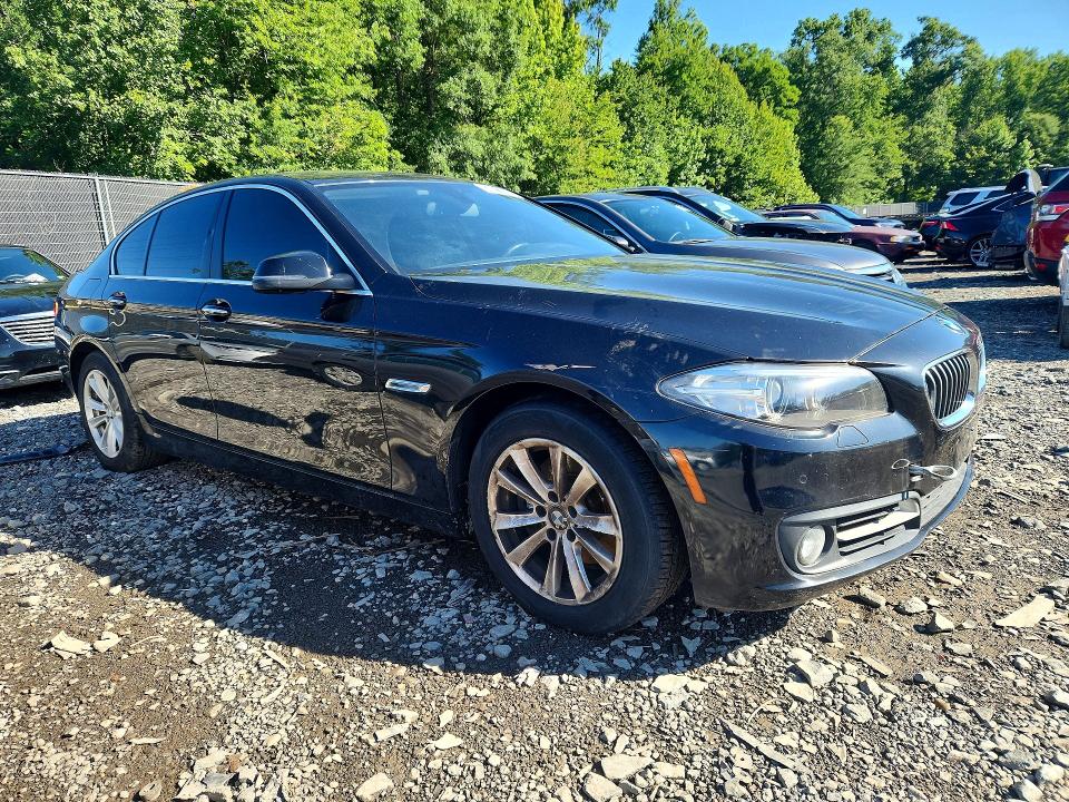 2015 BMW 5 series VIN WBA5A7C51FD628148 COPART salvage auction — MINOR DENT/SCRATCHES, VA - CERTIFICATE OF TITLE, sold $225 on 2026-07-21 (photo 4)