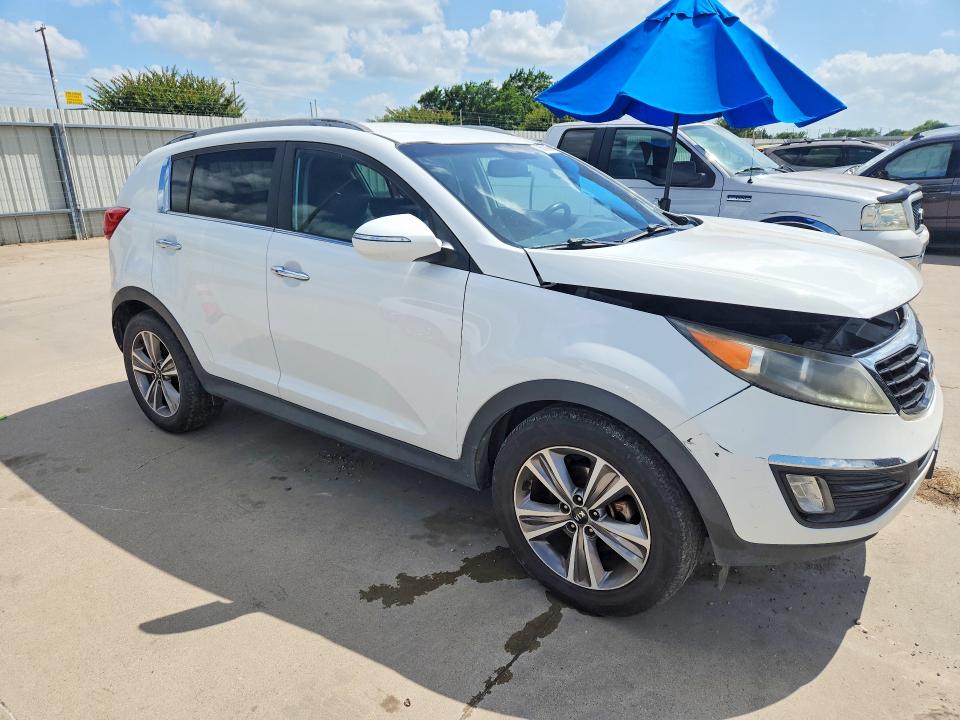2014 Kia Sportage VIN KNDPC3A66E7604340 COPART salvage auction — NORMAL WEAR, Tx - Certificate Of Title, sold $2,400 on 2026-07-02 (photo 4)