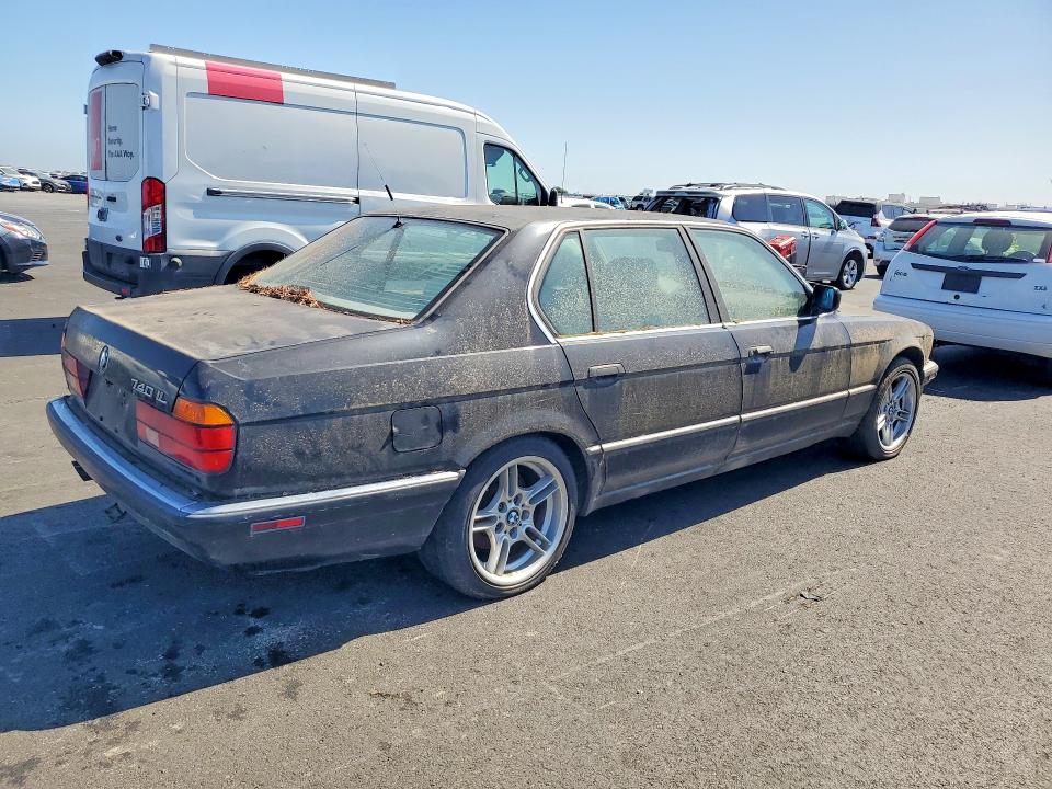 1993 BMW 7 series VIN WBAGD8322PDE83038 COPART salvage auction — MINOR DENT/SCRATCHES, CA - DIS/DLR/EXP APP FOR DUP CLEAN, sold $1,750 on 2026-07-22 (photo 3)