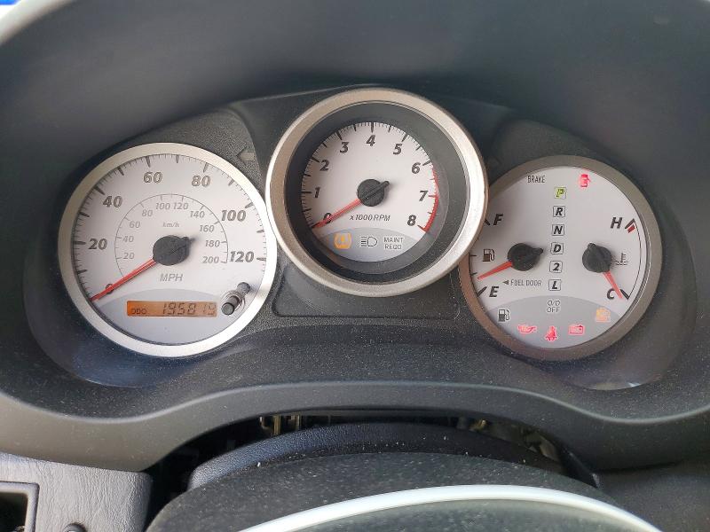 2004 Toyota Rav4 VIN JTEGD20V640003383 COPART salvage auction — MINOR DENT/SCRATCHES, MT - CERTIFICATE OF TITLE, sold $250 on 2026-07-21 (photo 9)