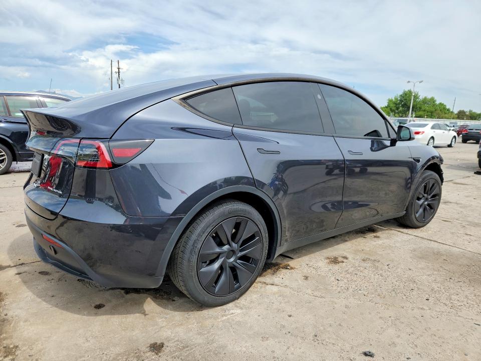 2025 Tesla VIN 7SAYGDEE7SF258968 COPART salvage auction — FRONT END, Co - Public - Salvage Title, sold $9,500 on 2026-08-03 (photo 3)