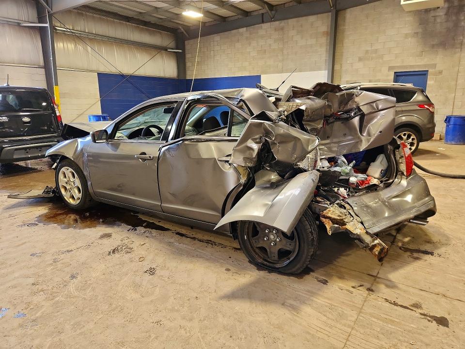 2010 Ford Fusion VIN 3FAHP0HA2AR111572 COPART salvage auction — REAR END, Pa - Certificate Of Salvage, sold $400 on 2026-07-06 (photo 2)