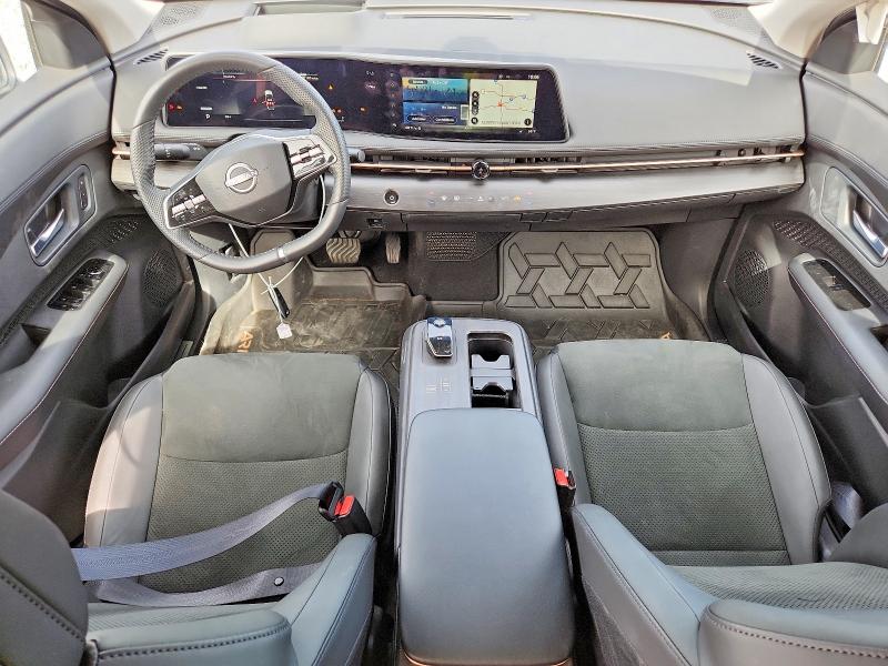 2025 Nissan VIN JN8CF0BF6SM761354 COPART salvage auction — SIDE, Salvage Title, sold $325 on 2026-07-21 (photo 8)