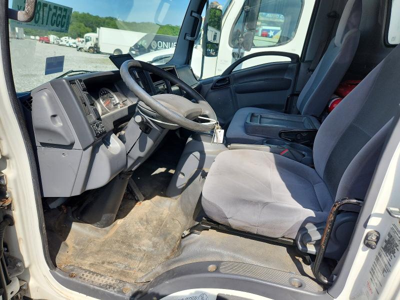 2017 Isuzu Npr VIN JALE5W164H7303197 COPART salvage auction — MINOR DENT/SCRATCHES, Wv - Certificate Of Title, sold $9,600 on 2026-07-29 (photo 7)