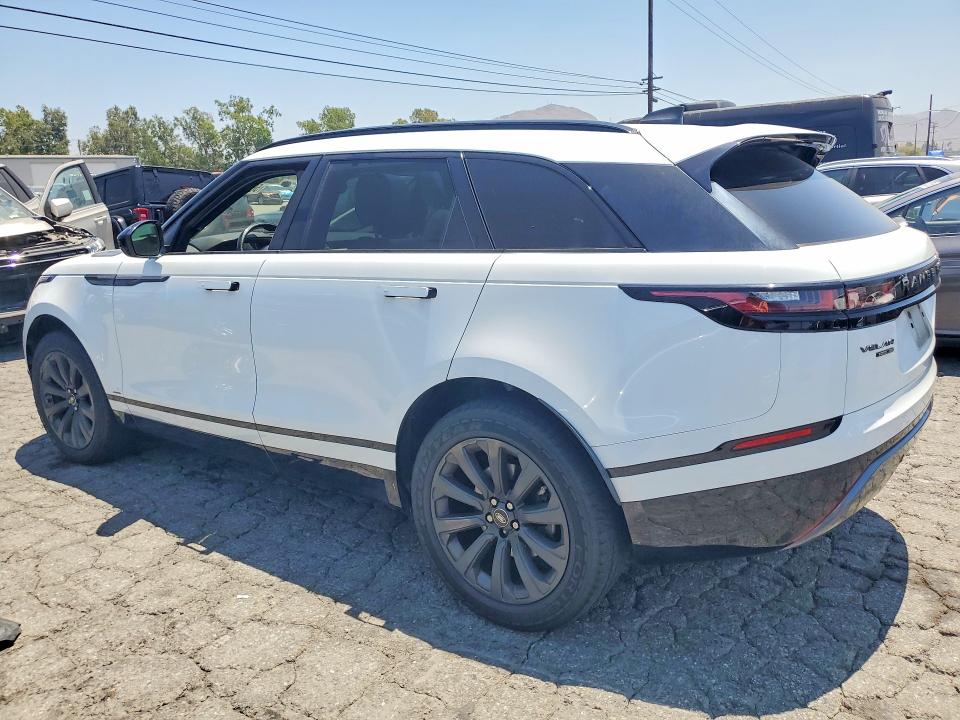 2019 Land rover VIN SALYL2EX6KA793662 COPART salvage auction — MINOR DENT/SCRATCHES, Ca - Dis/Dlr/Exp Only Clean Title, sold $13,200 on 2026-07-29 (photo 2)