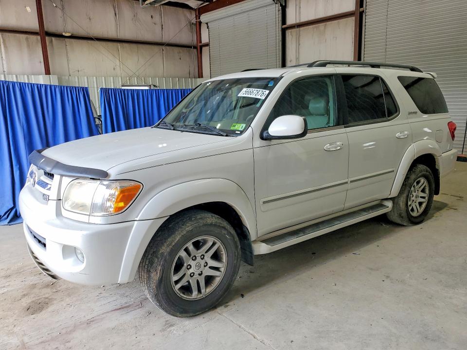 2005 Toyota Sequoia VIN 5TDBT48AX5S243081 COPART salvage auction — MINOR DENT/SCRATCHES, Wv - Certificate Of Title, sold $1,350 on 2026-07-12 (photo 1)