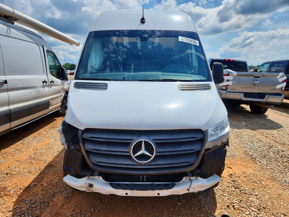 2019 Mercedes-benz VIN WD4PF1CD1KP131178 COPART salvage auction — FRONT END, Al - Cert Of Title-Salvage Title, sold $8,400 on 2026-07-29 (photo 5)