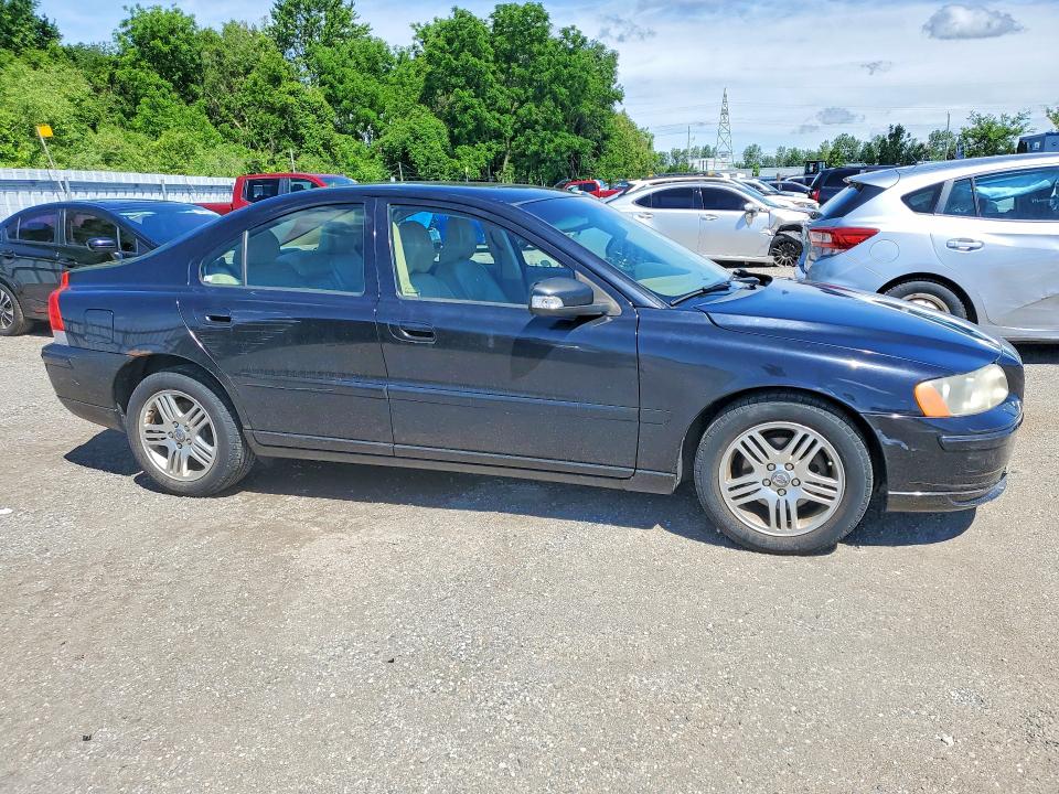 2008 Volvo S60 VIN YV1RH592982683943 COPART salvage auction — UNDERCARRIAGE, On - Permit No Brand - Unfit, sold $400 on 2026-07-09 (photo 4)