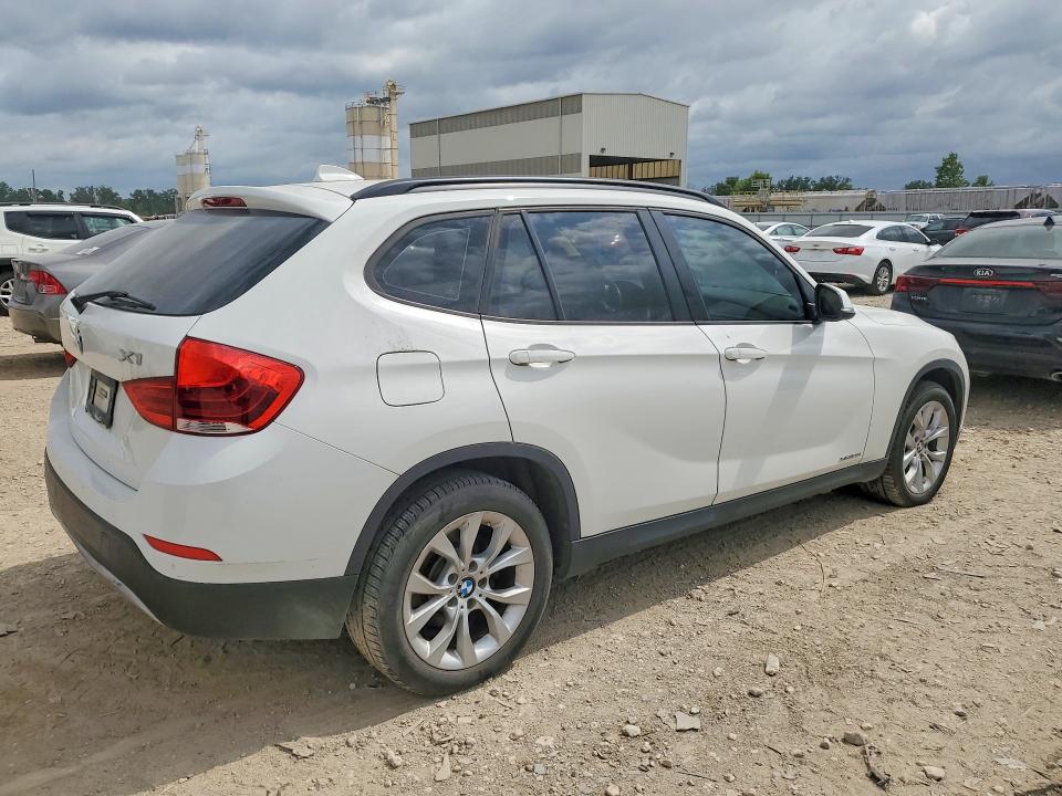 2014 BMW VIN WBAVL1C50EVY20659 COPART salvage auction — MINOR DENT/SCRATCHES, Ks - Certificate Of Title (P), sold $2,200 on 2026-07-28 (photo 3)