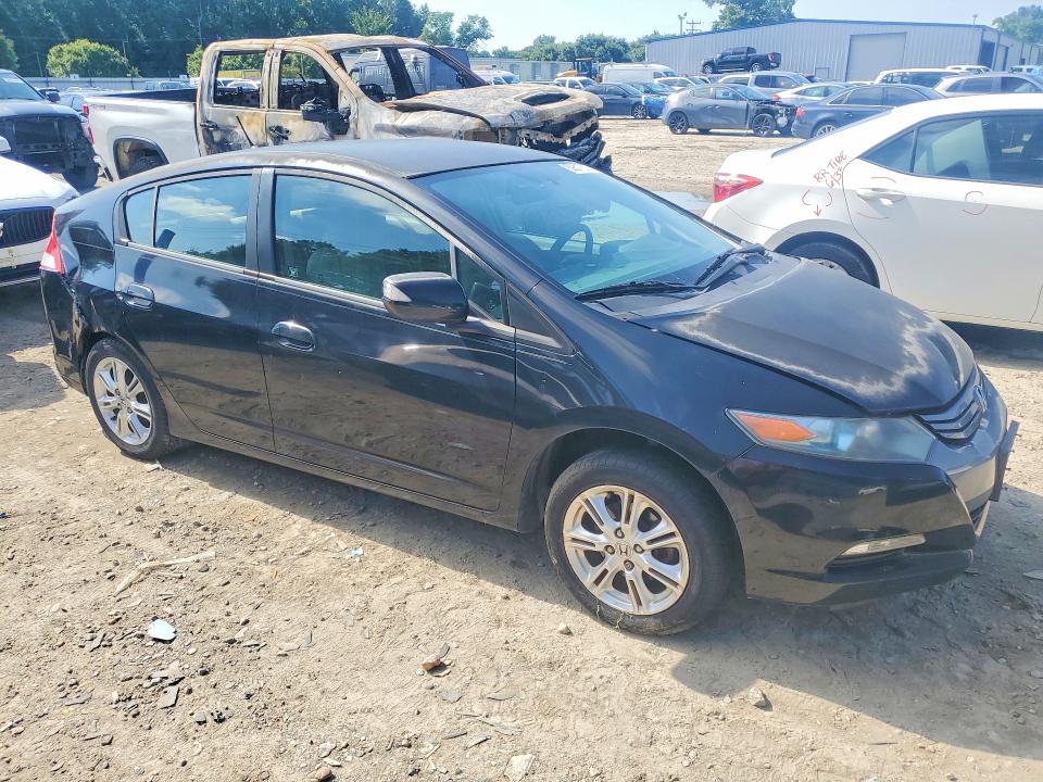 2010 Honda Insight VIN JHMZE2H74AS034971 COPART salvage auction — SIDE, Va - Cert Of Title - Salvage, sold $150 on 2026-07-14 (photo 4)