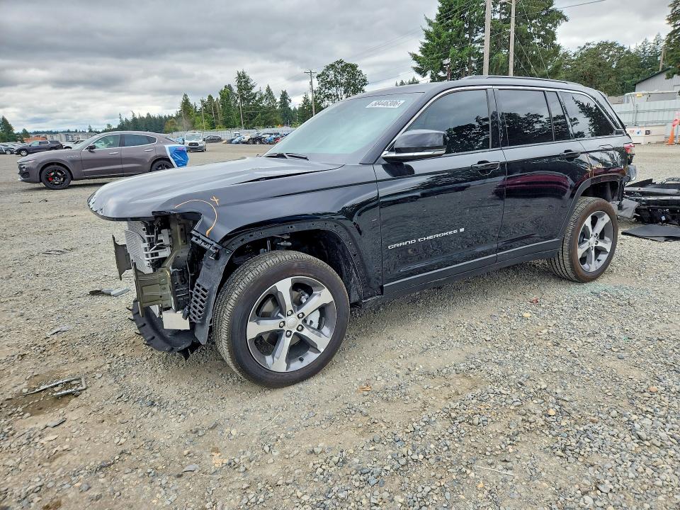 2025 Jeep Cherokee VIN 1C4RJHBG3SC374620 — COPART salvage auction photo