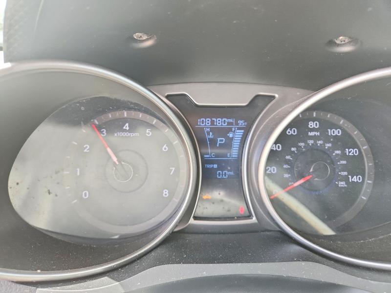 2017 Hyundai Veloster VIN KMHTC6AD8HU310759 COPART salvage auction — MINOR DENT/SCRATCHES, Fl - Certificate Of Title (P), sold $1,500 on 2026-07-09 (photo 9)