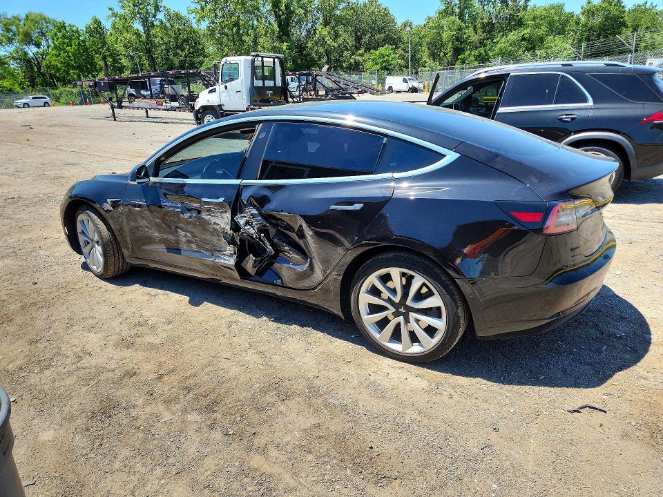 2018 Tesla VIN 5YJ3E1EB2JF090589 COPART salvage auction — SIDE, Md - Cert Of Salvage < 75% Damage, sold $6,600 on 2026-07-21 (photo 2)