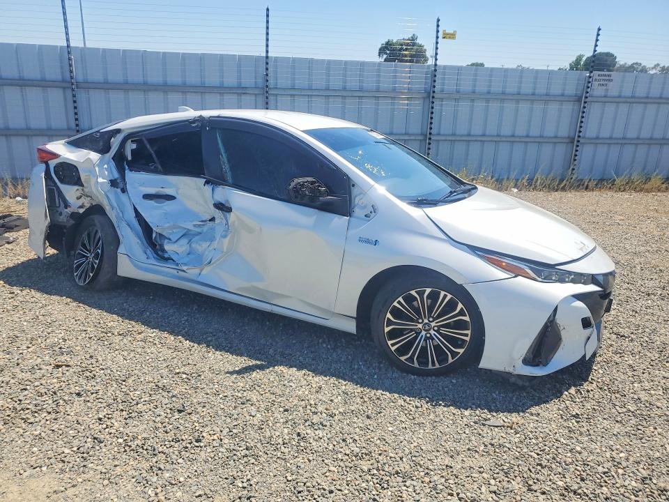 2022 Toyota Prius VIN JTDKAMFP6N3226888 COPART salvage auction — SIDE, Ca - Salvage Certificate, sold $4,500 on 2026-07-02 (photo 4)