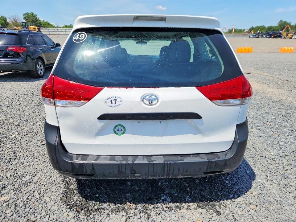 2014 Toyota Sienna VIN 5TDZK3DC1ES438571 COPART salvage auction — SIDE, Nj - Cert Of Title-Salvage, sold $700 on 2026-07-31 (photo 6)
