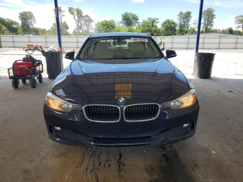 2014 BMW 3er VIN WBA3B1C55EP678596 COPART salvage auction — REAR END, Ga - Cert Of Title-Salvage, sold $550 on 2026-08-20 (photo 5)