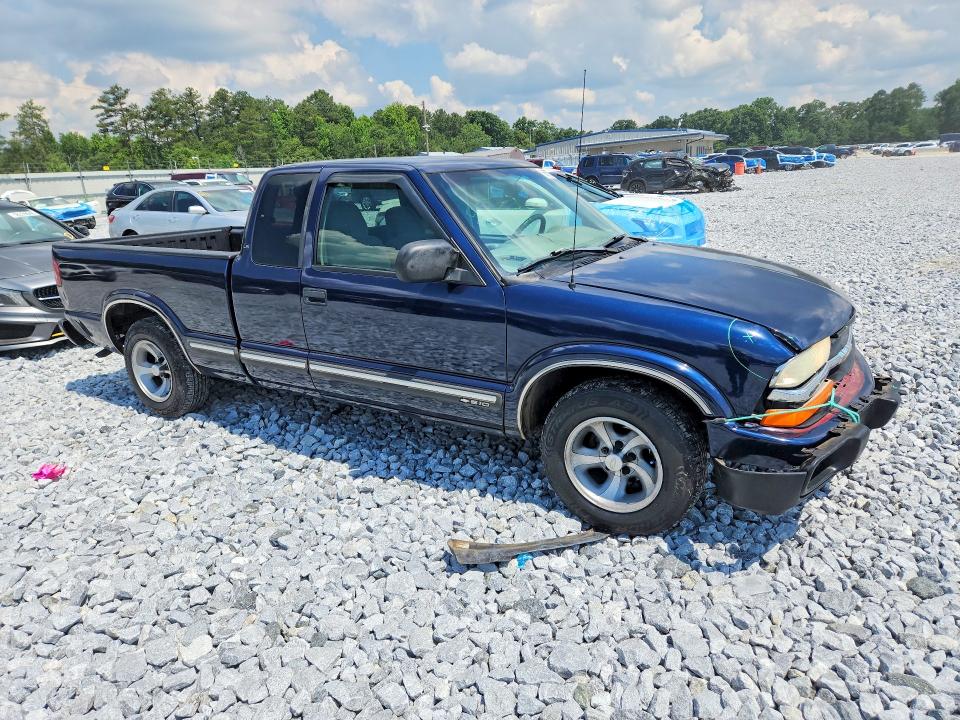 2000 Chevrolet S-10 pickup VIN 1GCCS19W7Y8148177 COPART salvage auction — FRONT END, Ga - Cert Of Title-Salvage Court Or, sold $925 on 2026-07-02 (photo 4)