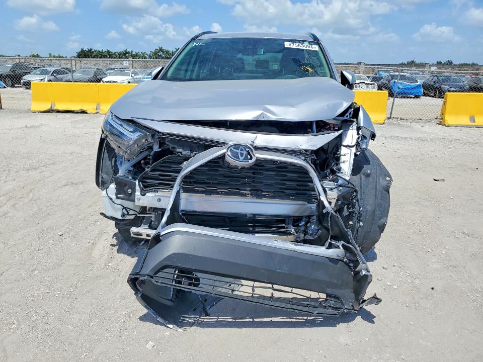 2025 Toyota VIN JTMRWRFV8SJ066385 COPART salvage auction — FRONT END, Fl - Cert Of Title Slvg Rebuildable, sold $5,800 on 2026-07-22 (photo 5)