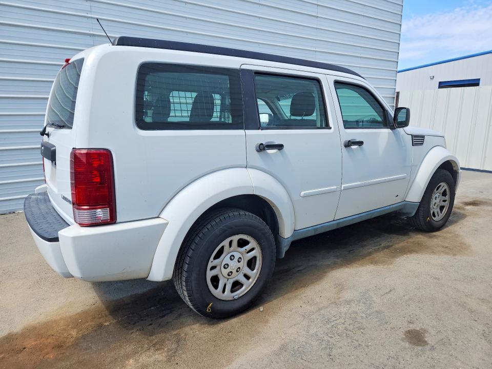 2011 Dodge Nitro VIN 1D4PT2GK0BW589059 COPART salvage auction — MECHANICAL, Ca - Certificate Of Title, sold $125 on 2026-07-02 (photo 3)