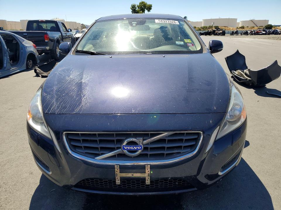 2013 Volvo S60 VIN YV1612FS7D2190945 COPART salvage auction — REAR END, Ca - Salvage Certificate, sold $925 on 2026-07-06 (photo 5)