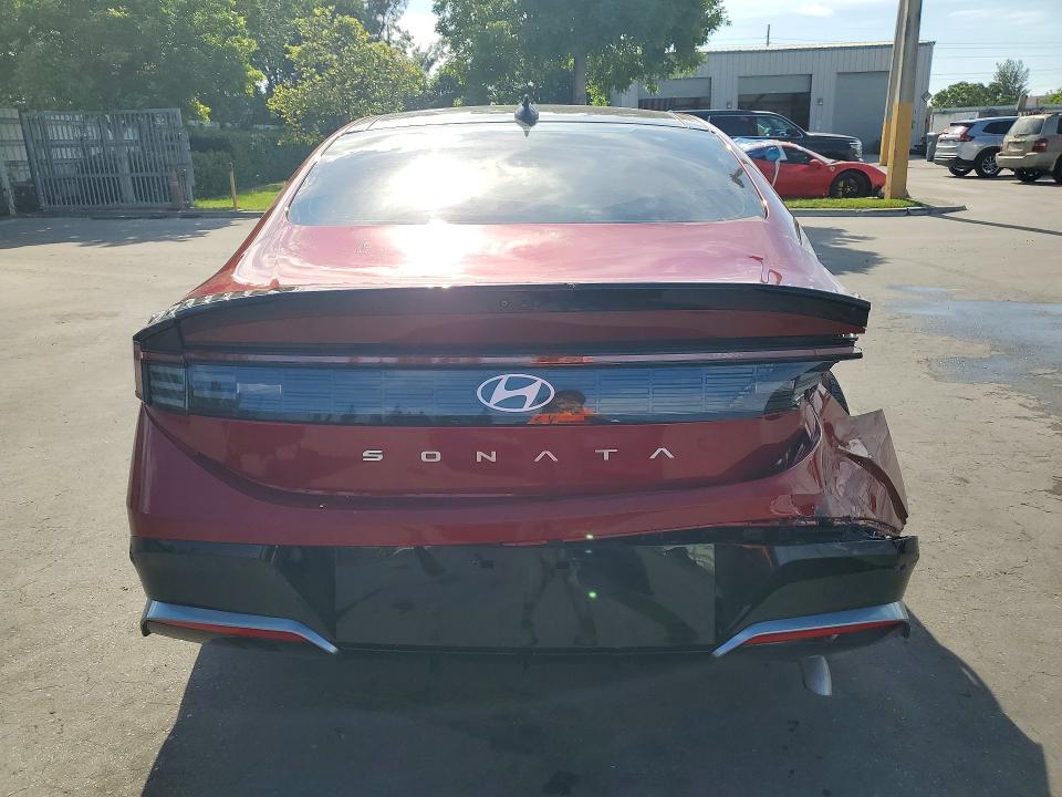 2024 Hyundai Sonata VIN KMHL14JA8RA417264 COPART salvage auction — FRONT END, Fl - Certificate Of Destruction, sold $10 on 2026-07-22 (photo 6)