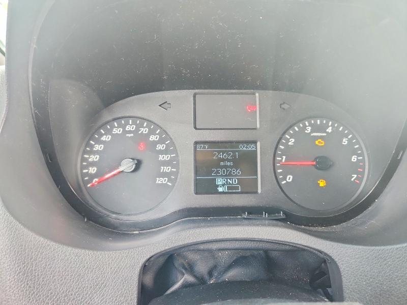 2020 Mercedes-benz VIN W1W40CHY7LT025742 COPART salvage auction — MINOR DENT/SCRATCHES, Oh - Certificate Of Title, sold $12,500 on 2026-07-29 (photo 9)