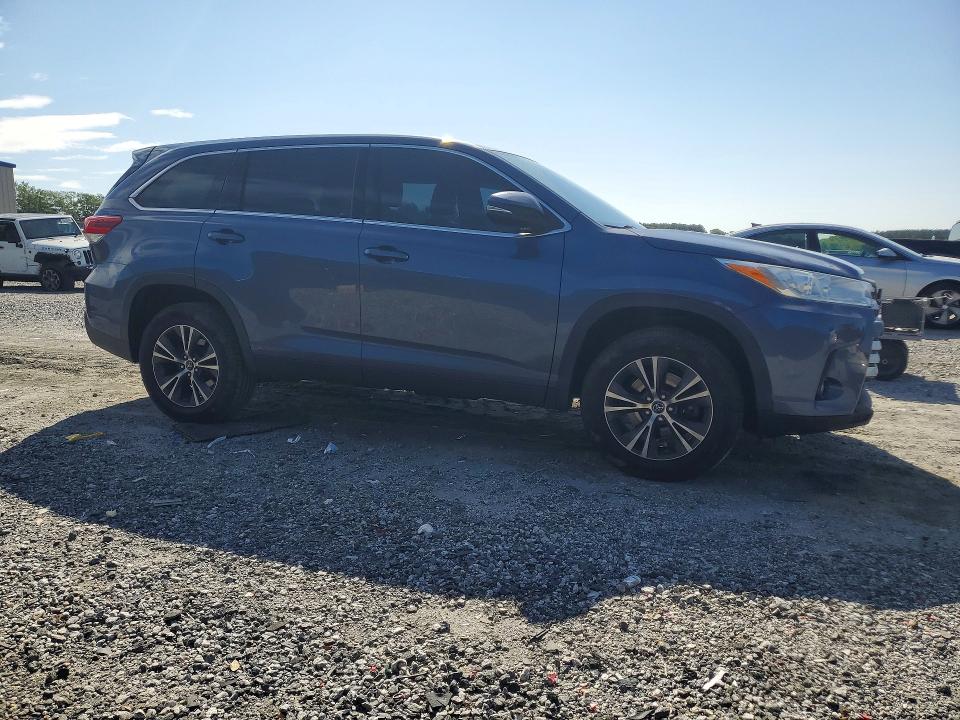 2019 Toyota VIN 5TDZZRFH5KS347290 COPART salvage auction — SIDE, SC - CERT OF TITLE-SALVAGE, sold $5,200 on 2026-07-08 (photo 4)