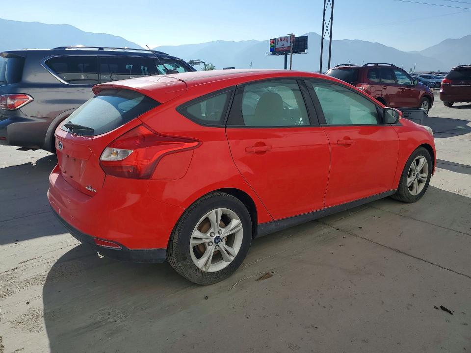 2014 Ford VIN 1FADP3K20EL312473 COPART salvage auction — MECHANICAL, Id - Certificate Of Title, sold $325 on 2026-08-03 (photo 3)