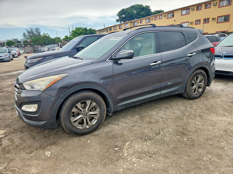 2015 Hyundai Santa fe VIN 5XYZU3LB6FG247469 COPART salvage auction — MINOR DENT/SCRATCHES, Fl - Certificate Of Title, sold $2,550 on 2026-07-10 (photo 1)