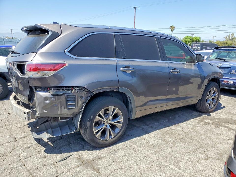 2014 Toyota Highlander VIN 5TDKKRFH6ES015126 COPART salvage auction — REAR END, Ca - Salvage Certificate, sold $6,500 on 2026-07-02 (photo 3)