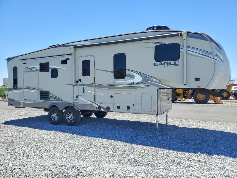 2020 Jaycee VIN 1UJCJ0BR9L1PR0337 — COPART salvage auction photo