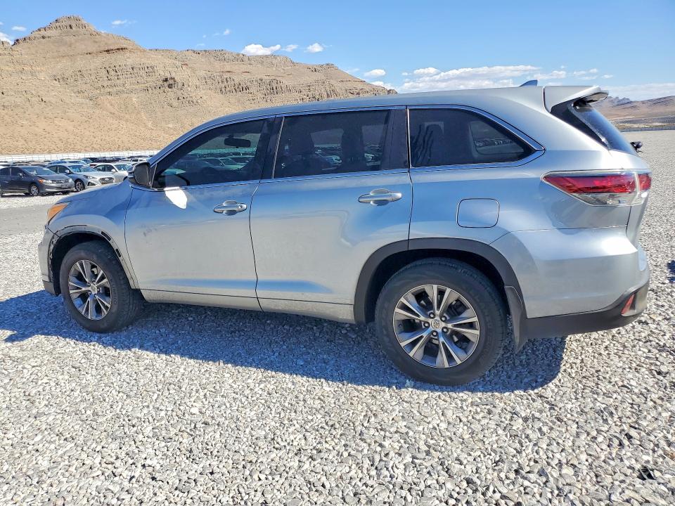 2015 Toyota Highlander VIN 5TDBKRFH1FS200427 COPART salvage auction — FRONT END, Nv - Salvage Title, sold $4,600 on 2026-07-29 (photo 2)