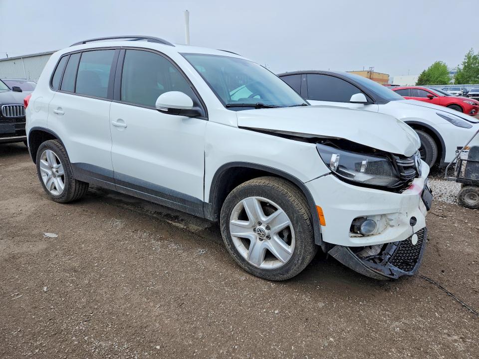 2016 Volkswagen Tiguan VIN WVGJV7AX7GW504722 COPART salvage auction — FRONT END, On - Permit Salvage, sold $3,650 on 2026-08-04 (photo 4)