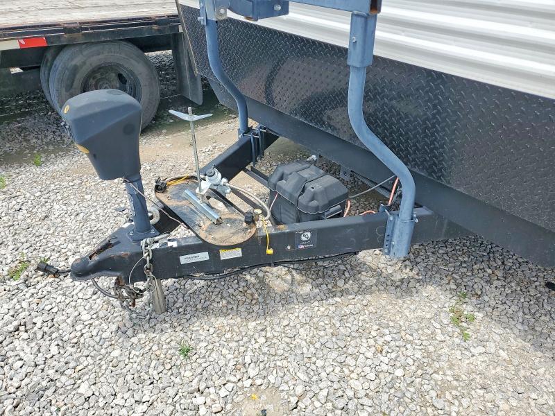 2019 Fore Recreational vehicle (rv) VIN 5ZT2AVRB5KG923784 COPART salvage auction — HAIL, OK - CERT OF TITLE-SALVAGE, sold $2,600 on 2026-07-23 (photo 7)