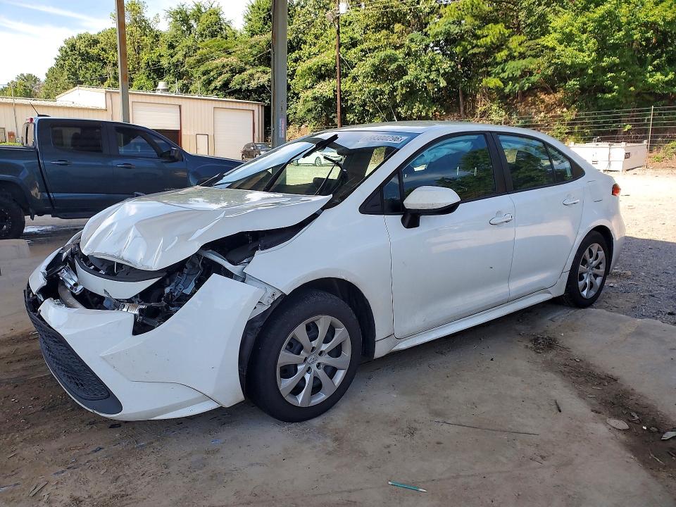 2021 Toyota Corolla VIN 5YFEPMAE9MP268866 COPART salvage auction — FRONT END, AL - CERT OF TITLE-SALVAGE TITLE (P), sold $725 on 2026-07-28 (photo 1)