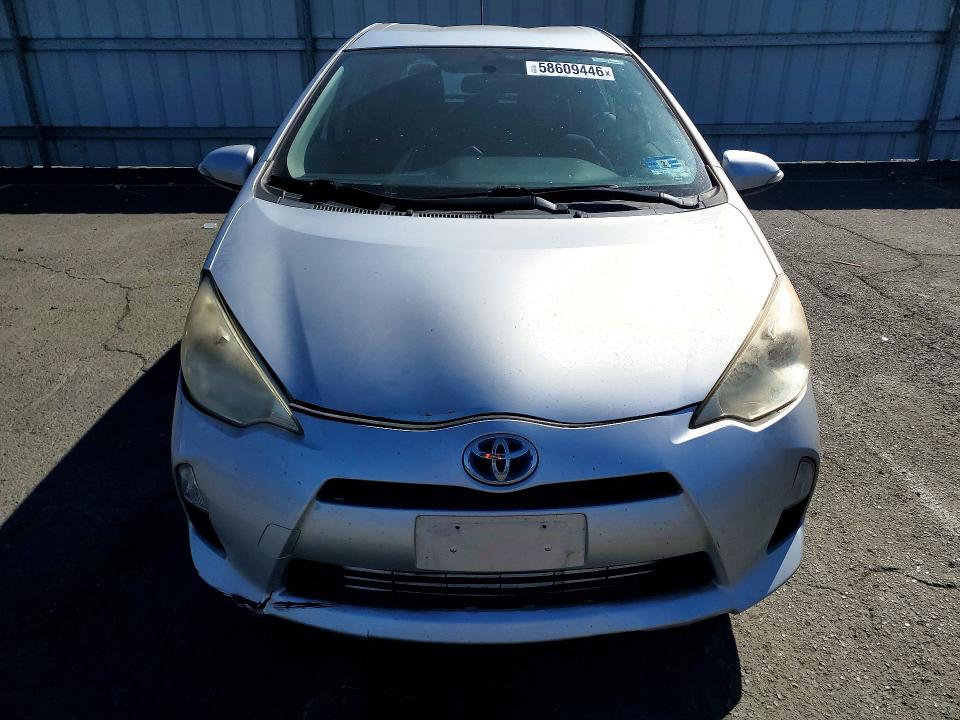 2012 Toyota Prius VIN JTDKDTB32C1001400 COPART salvage auction — SIDE, Nj - Dis/Dlr/Exp Only Clean Title, sold $975 on 2026-07-25 (photo 5)