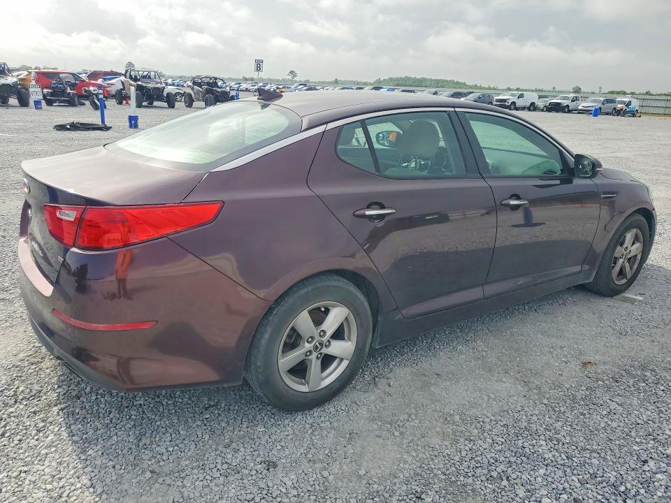 2014 Kia Optima VIN 5XXGM4A72EG286364 COPART salvage auction — MINOR DENT/SCRATCHES, Tx - Cert Of Title-Rebuilt Salvage, sold $925 on 2026-07-27 (photo 3)