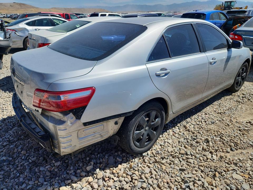 2007 Toyota Camry VIN 4T1BE46K87U102493 COPART salvage auction — NORMAL WEAR, Ut - Certificate Of Title, sold $450 on 2026-07-10 (photo 3)