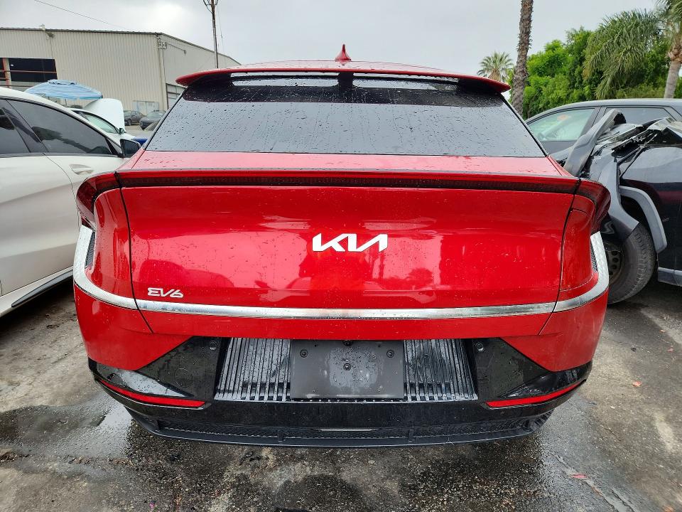 2023 Kia Ev6 VIN KNDC34LA8P5602741 COPART salvage auction — STRIPPED, CA - CERTIFICATE OF TITLE, sold $9,600 on 2026-07-23 (photo 6)