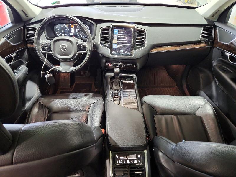 2016 Volvo Xc90 VIN YV4A22PK5G1092905 COPART salvage auction — MINOR DENT/SCRATCHES, Va - Dealer Only Clean Title (P), sold $5,300 on 2026-07-24 (photo 8)
