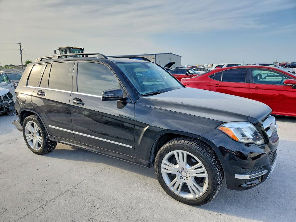 2015 Mercedes-benz Glk-klasse VIN WDCGG8JB3FG352153 COPART salvage auction — REAR END, Tx - Salvage Vehicle Title, sold $3,100 on 2026-07-13 (photo 4)