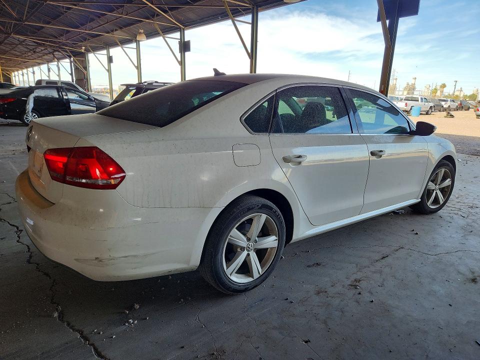 2012 Volkswagen Passat VIN 1VWBN7A32CC042827 COPART salvage auction — NORMAL WEAR, AZ - CERTIFICATE OF TITLE, sold $825 on 2026-07-29 (photo 3)