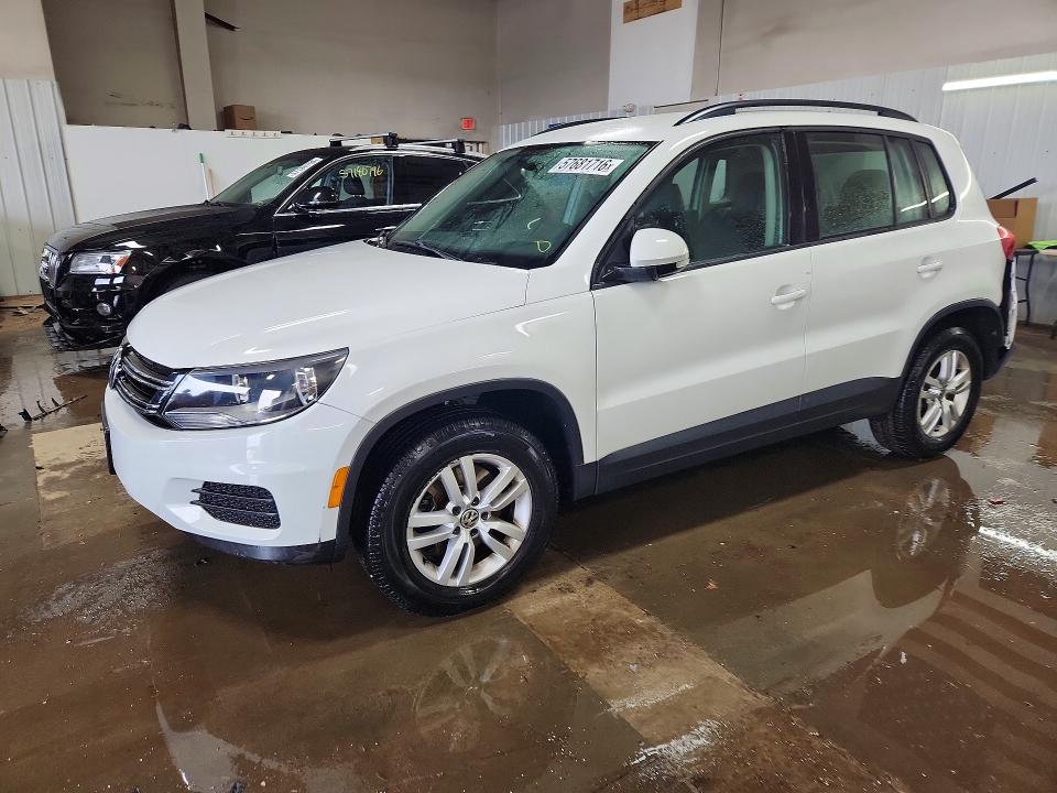 2016 Volkswagen VIN WVGBV7AX6GW533441 COPART salvage auction — REAR END, Il - Salvage Certificate, sold $2,700 on 2026-07-23 (photo 1)
