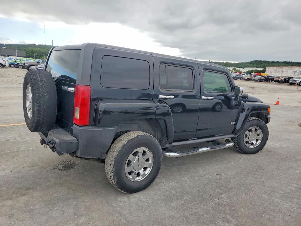 2010 Hummer H3 VIN 5GTMNJEE0A8114962 COPART salvage auction — MINOR DENT/SCRATCHES, OK - CERTIFICATE OF TITLE (P), sold $1,600 on 2026-07-10 (photo 3)