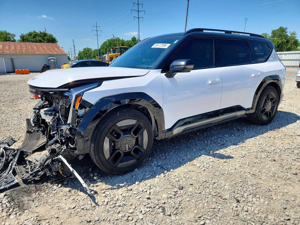 2026 Kia Ev9 VIN 5XYAEFS53TG007198 — COPART salvage auction photo