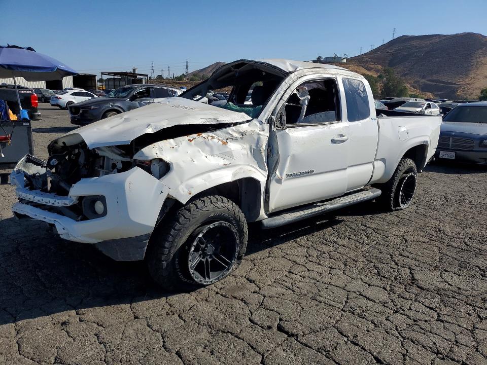 2019 Toyota Tacoma VIN 5TFRX5GN6KX160864 COPART salvage auction — ROLLOVER, CA - SALVAGE CERTIFICATE, sold $3,250 on 2026-07-30 (photo 1)