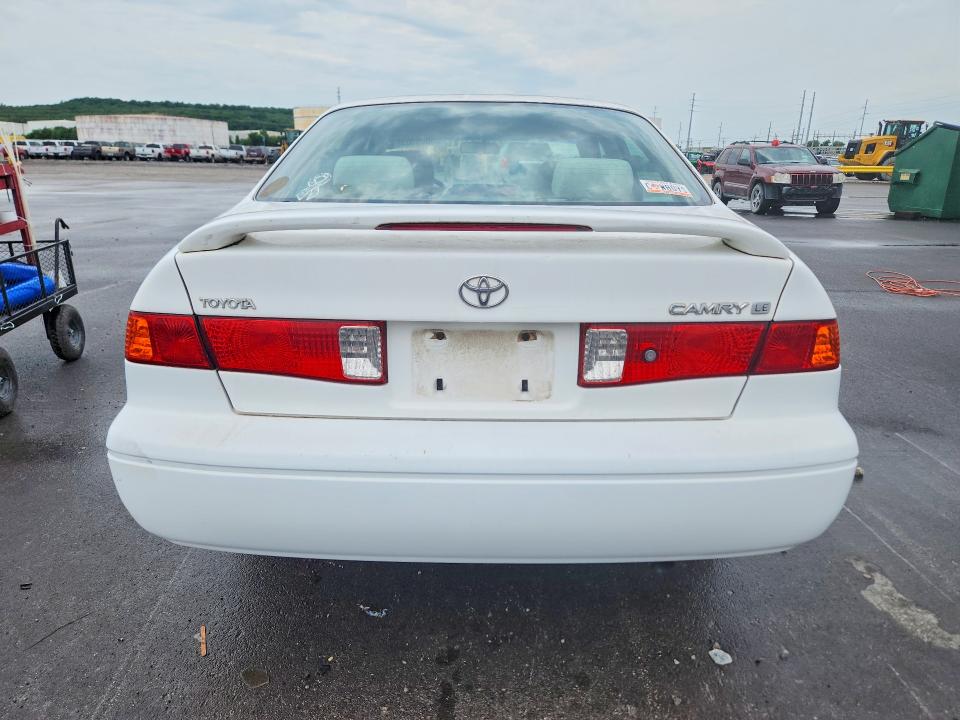 2000 Toyota Camry VIN JT2BG22K3Y0498536 COPART salvage auction — FRONT END, Ok - Cert Of Title-Salvage, sold $1,400 on 2026-07-15 (photo 6)