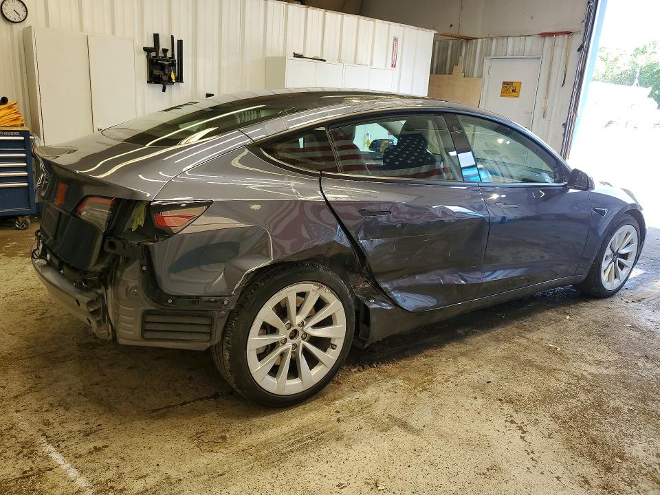 2023 Tesla Model 3 VIN 5YJ3E1EA8PF643830 COPART salvage auction — SIDE, Me - Cert Of Title-Salvage Collisio, sold $100 on 2026-07-23 (photo 3)